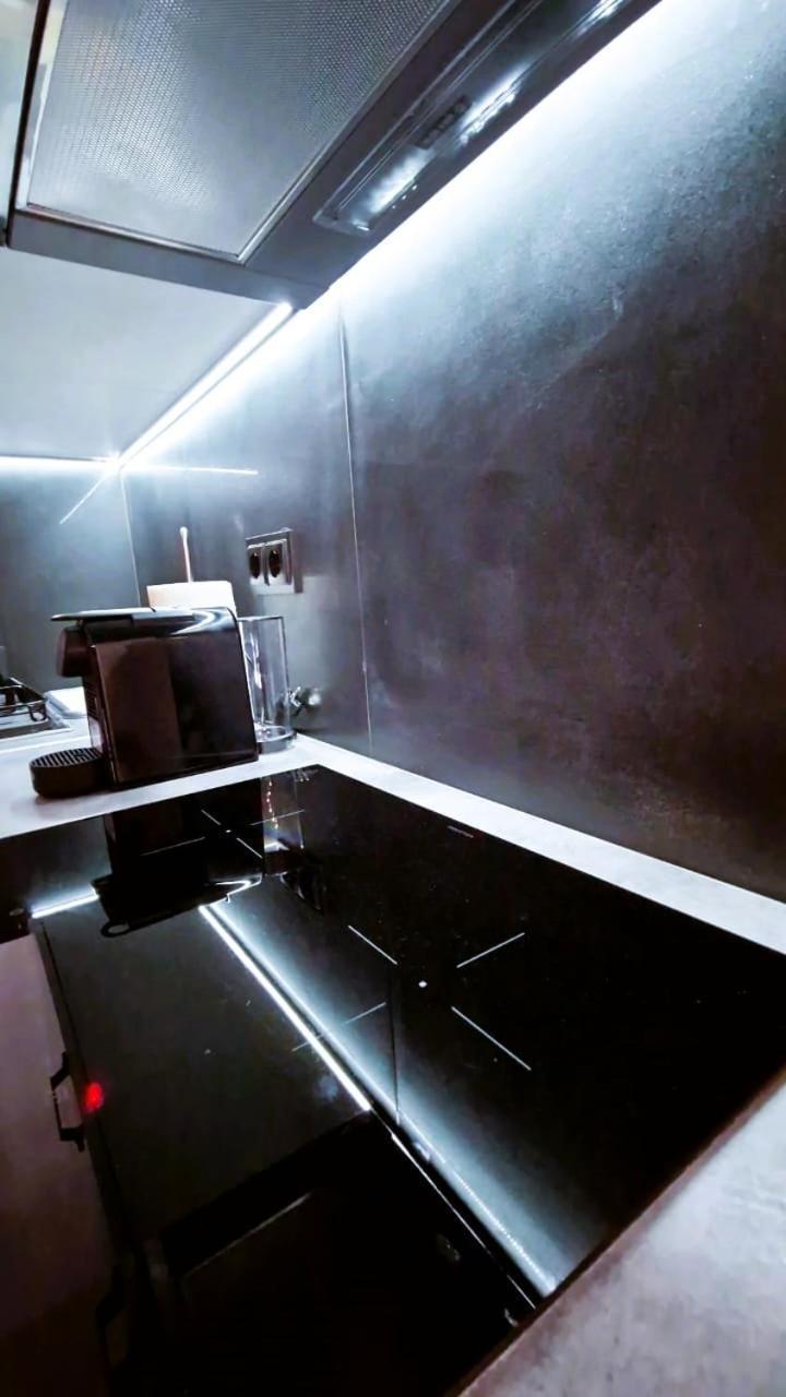 Essel Noir - A Hidden Gem With A Magnificent Acropolis View Apartman Athén Kültér fotó
