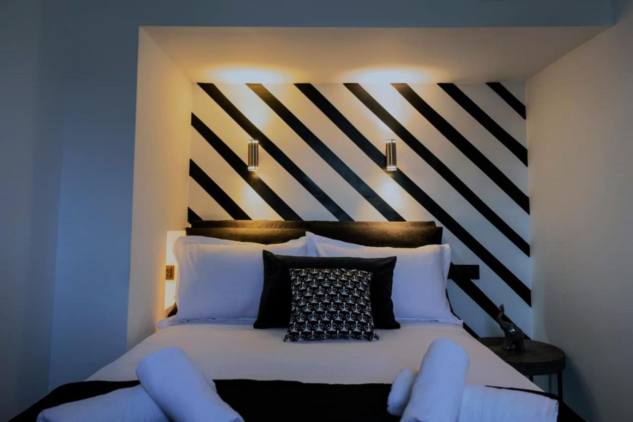Essel Noir - A Hidden Gem With A Magnificent Acropolis View Apartman Athén Kültér fotó